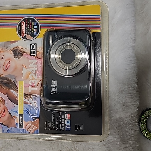 Vintage Vivitar 12 Mega Pixels Optical 3x Zoom Vivicam T324N - Picture 4 of 5